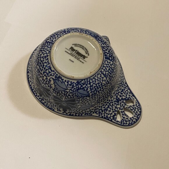 EUC Pier1 Imports Hand Painted Porcelain Measuring Cups (SET OF 4) - Picture 8 of 8